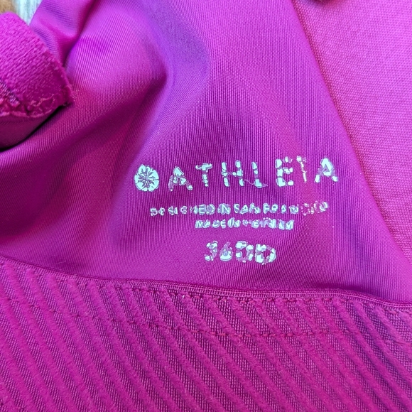 Athleta High Impact Focus Sports Bra 36DD Magenta Molded Cups - Picture 5 of 5
